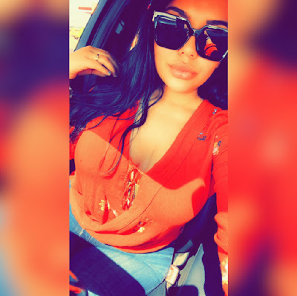 Meet your Posher, Johana itzel